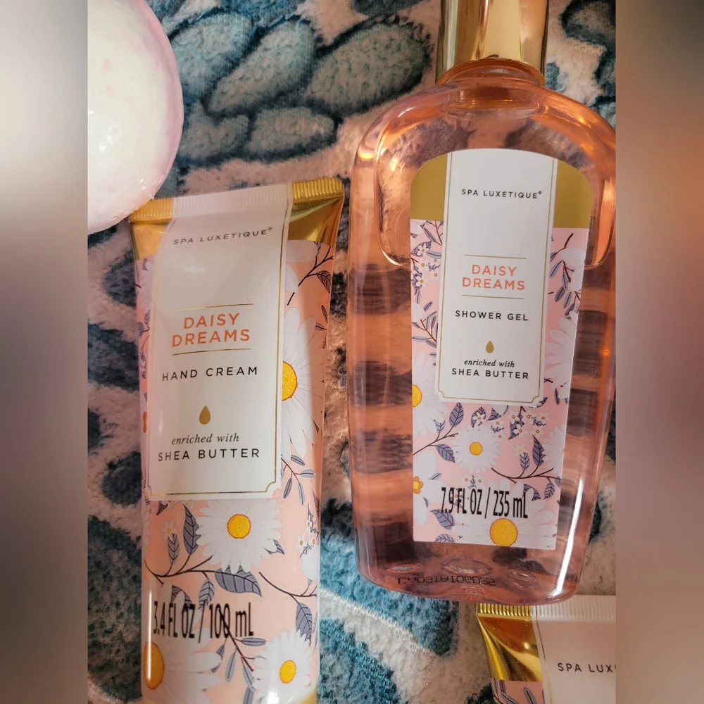 Daisy Dreams 11pcs Bath set.
